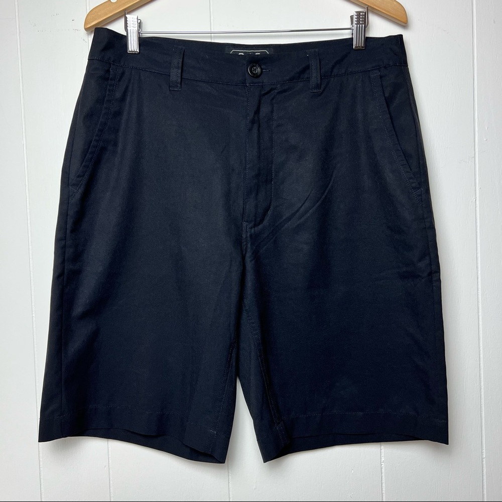 CSG Black Hybrid Flat Front Shorts Men’s Size 34 - Picture 4 of 8